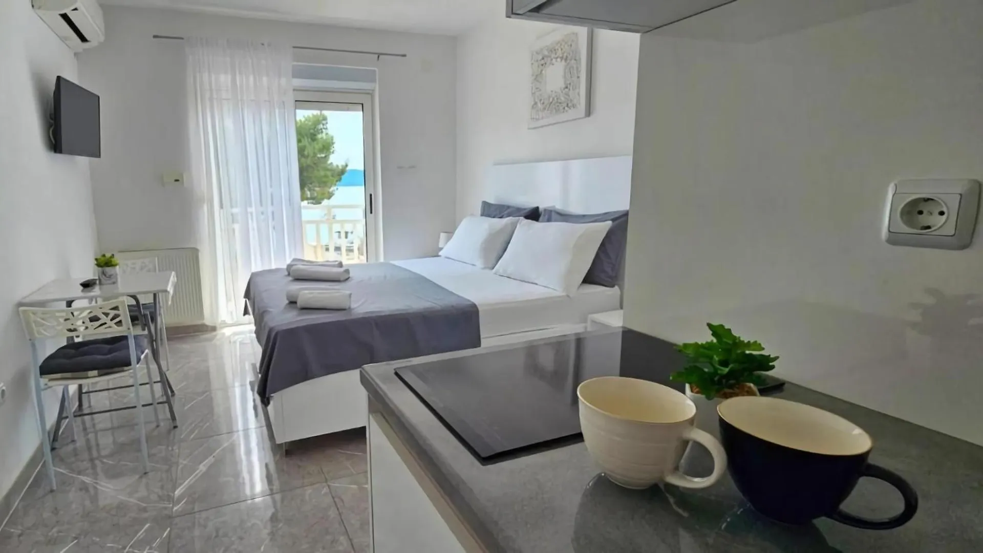Apartmani Tomi Ciovo Trogir 0*,